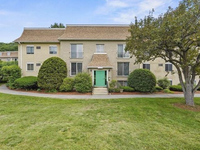 Condo for sale in Boxborough, Massachusetts