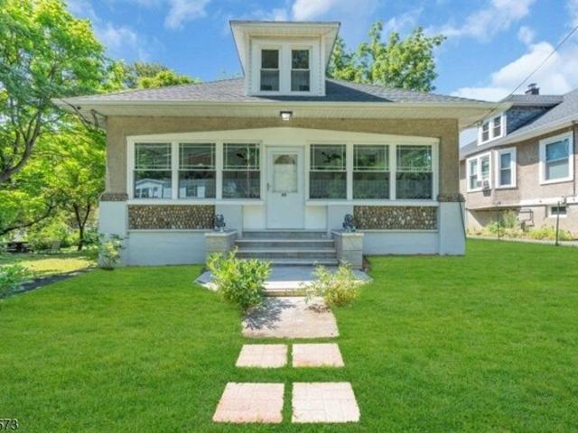House for sale in Newton, New Jersey