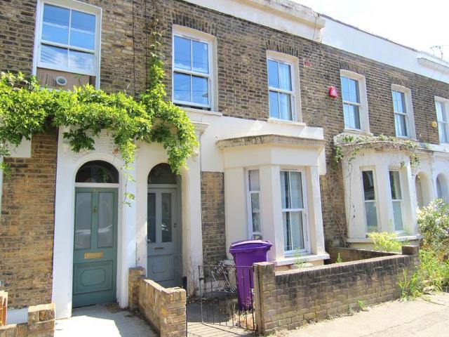 House for rent in Bromley-by-Bow, Greater London