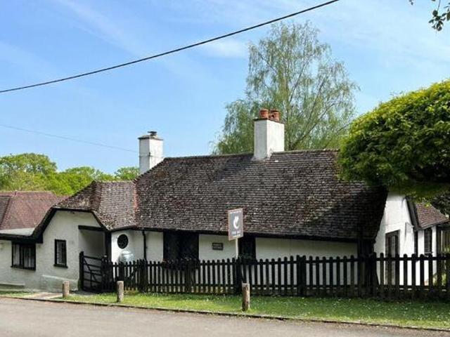 House for sale in Walhampton, Ashurst Bridge