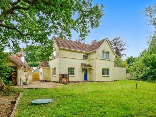 House for sale in Brockenhurst, New Forest