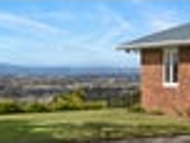 House for sale in Oratia, Oroua County