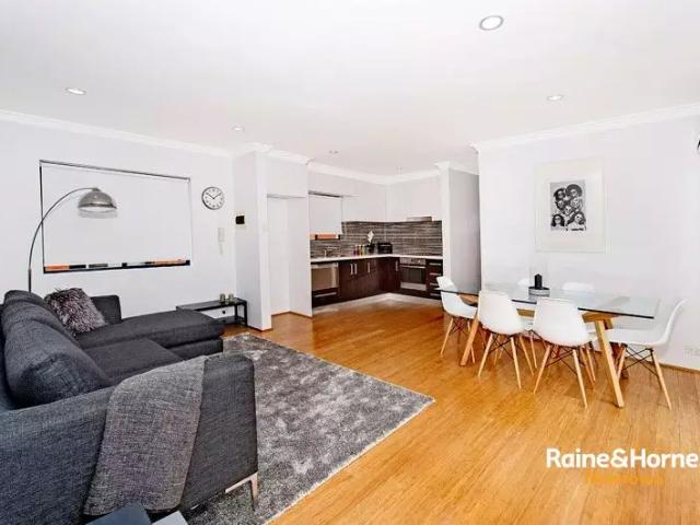 Apartment for rent in Eastern Suburbs, Sydney