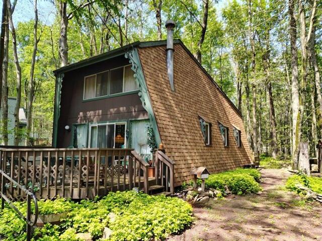 House for sale in Pocono Pines