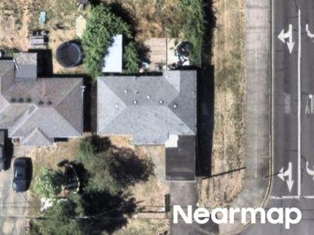 House for sale in Cottage Grove, Lane County
