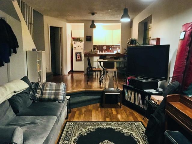 Room for rent in Toronto, Ontario