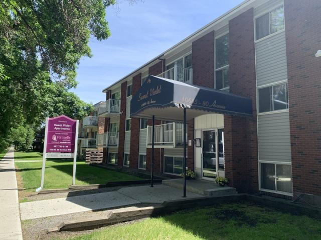 Apartment for rent in Wedgewood, Alberta
