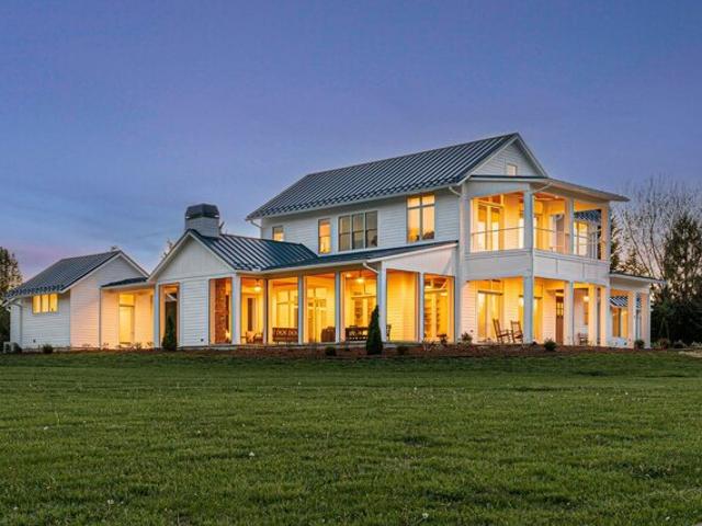 House for sale in Fletcher