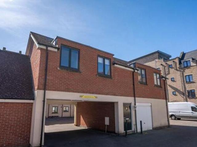 House for sale in Arbury, Cambridgeshire