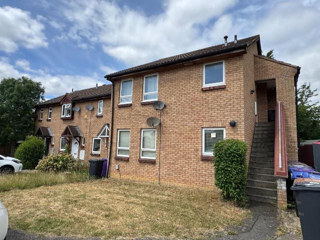 Studio for rent in King's Walden, Hertfordshire