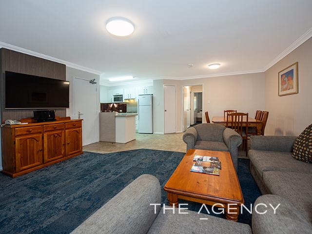 Apartment for sale in Broadwater, Western Australia