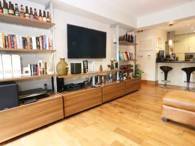 Room for rent in Globe Town, Greater London