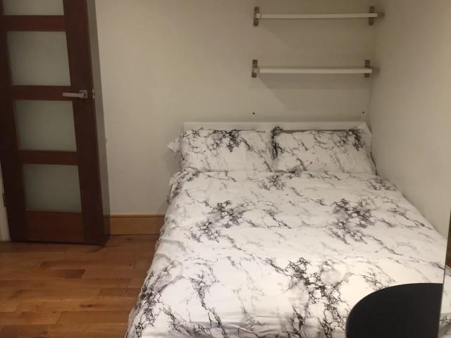 Room for rent in London Borough of Tower Hamlets, Greater London