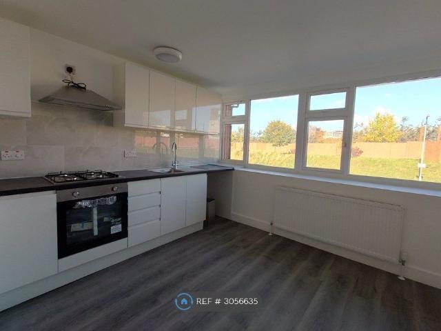 Apartment for rent in London Borough of Redbridge, Greater London