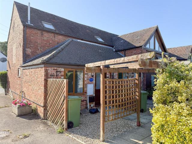 Apartment for rent in Prestbury, Golden Valley