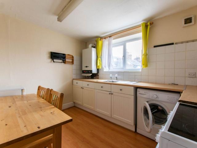 House for rent in Golden Valley, Gloucestershire