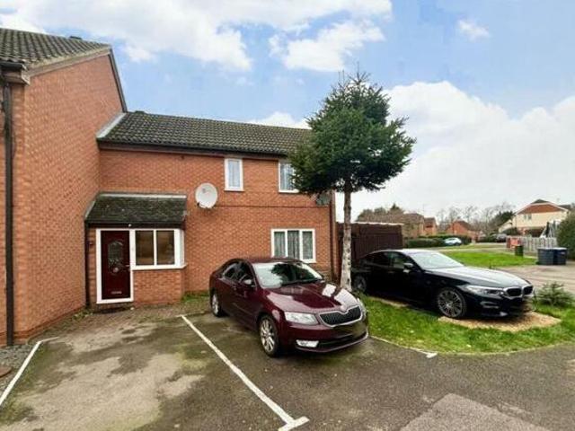 House for sale in Northampton, Northamptonshire