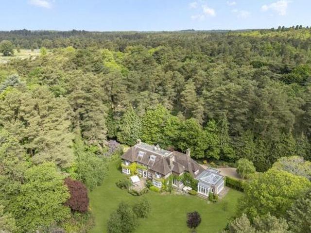 House for sale in Ascot, Berkshire
