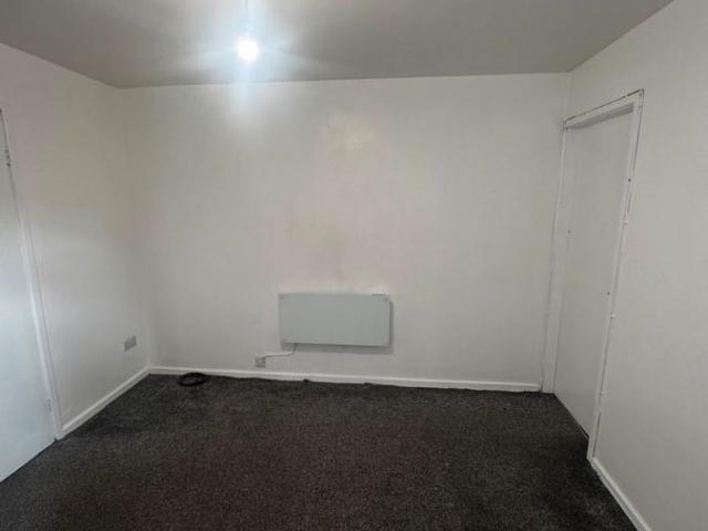 Apartment for rent in Longshoot, Wigan
