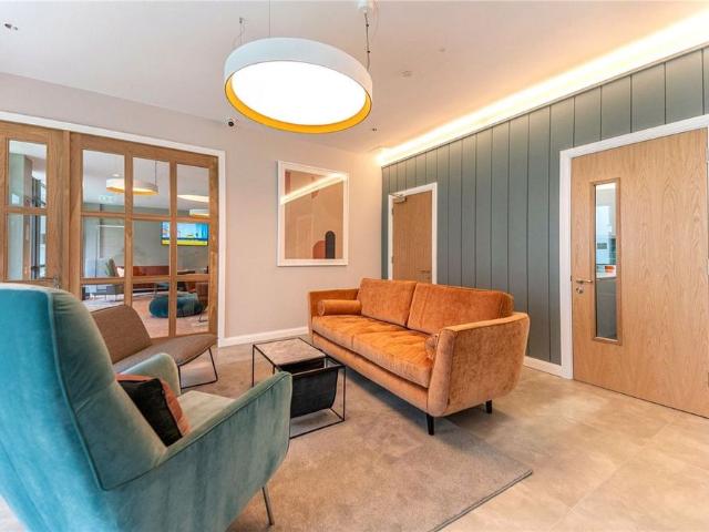 Apartment to rent in Bluebell, North Tipperary