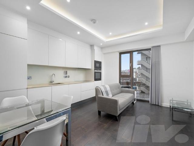 House for rent in Belsize Park, Greater London