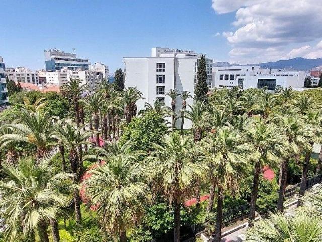 Konak, İzmir içerisinde satılık Ofis