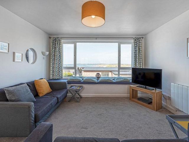 Apartment for rent in Llanfaelog, Rhosneigr