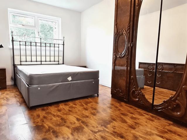Apartment for rent in London Borough of Newham, Greater London