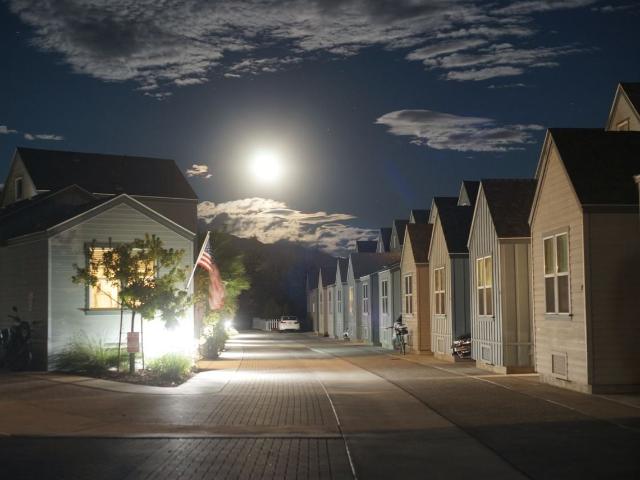 Apartment for rent in Santa Barbara, California