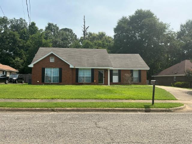 House for sale in Hope Hull, Alabama