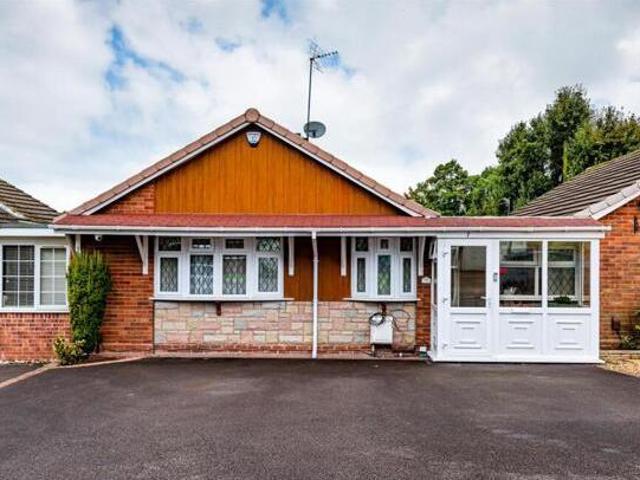 House for sale in Tettenhall, West Midlands