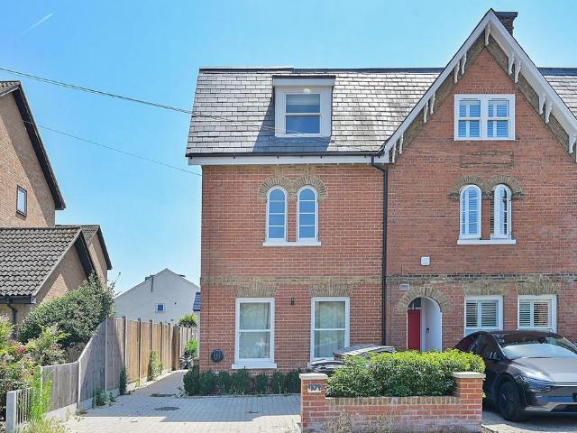 House for rent in New Malden, Greater London