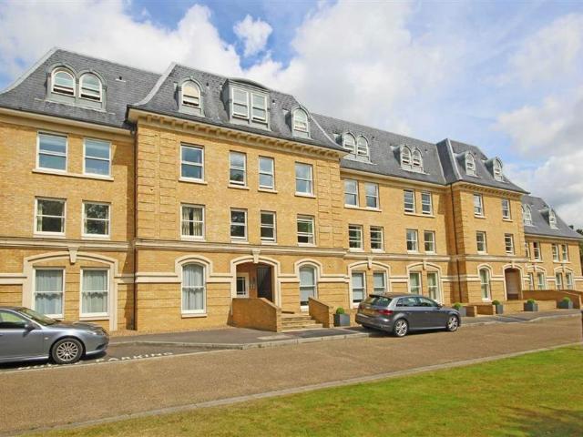 Apartment for rent in London Borough of Richmond upon Thames, Greater London