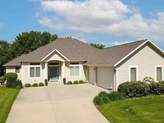 House for rent in Marshfield