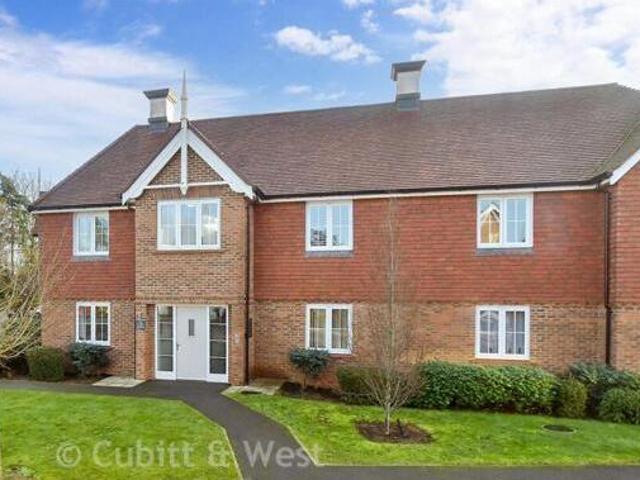 House for sale in Willowbrook Estate, Waverley