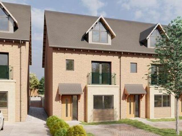 House for sale in Lyons, Greater London