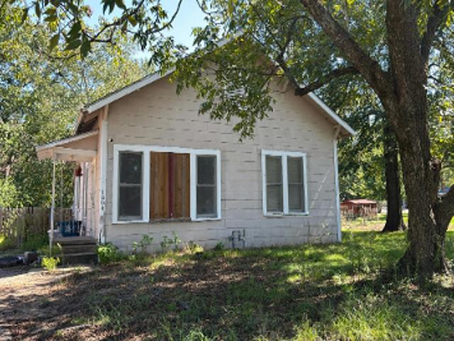 House for sale in Historic Downtown, Mineola