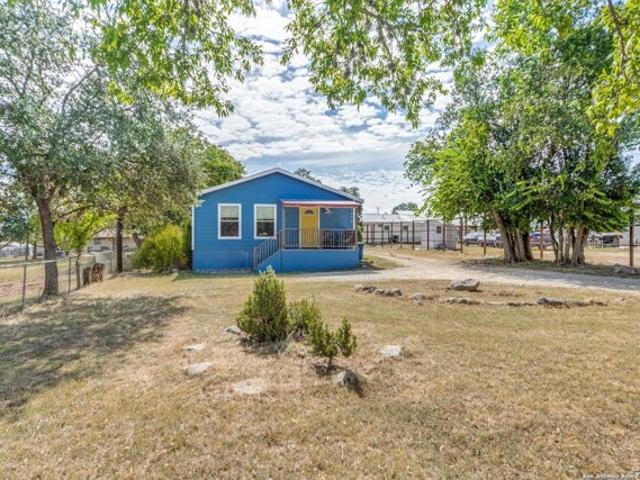 House for sale in Bandera, Texas