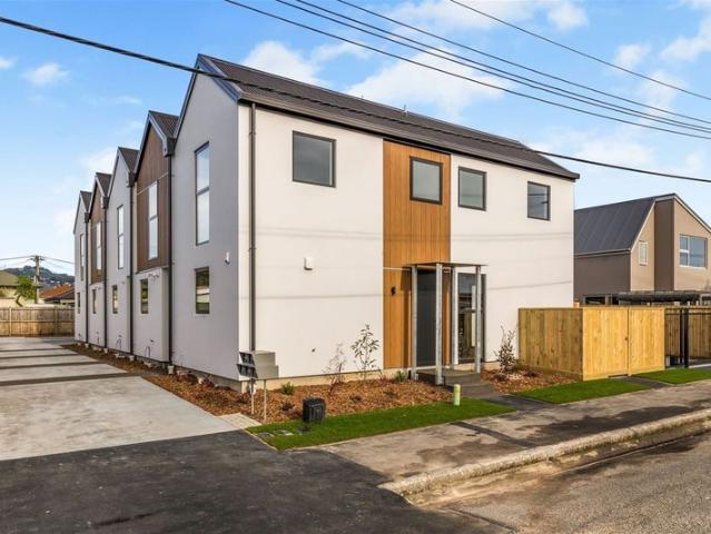 House for rent in Heathcote, Canterbury
