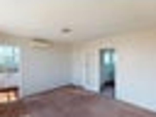 Apartment for rent in Heathcote, Canterbury