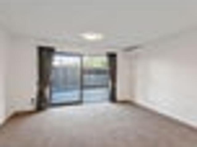 Apartment for rent in Heathcote, Canterbury