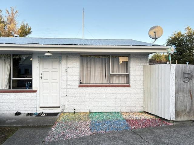 Apartment for rent in Heathcote, Canterbury