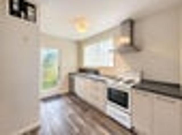 Apartment for rent in Waltham, Linwood-Central-Heathcote Community