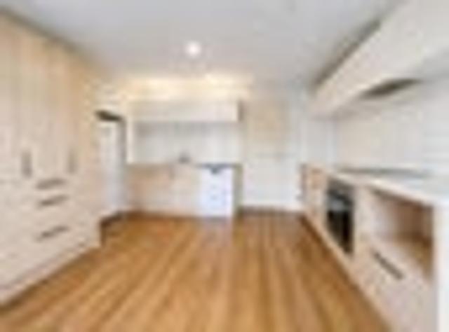 Townhouse for rent in Heathcote, Canterbury