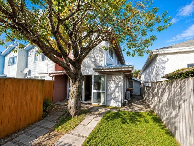 House for rent in Heathcote, Canterbury