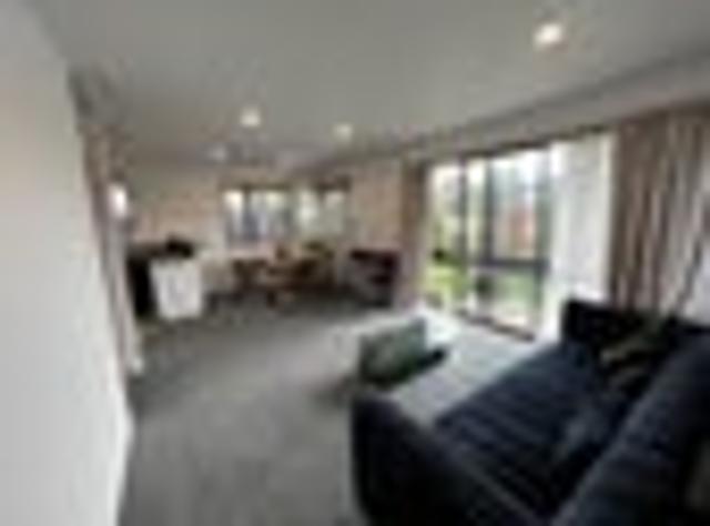 Townhouse for rent in Heathcote, Canterbury