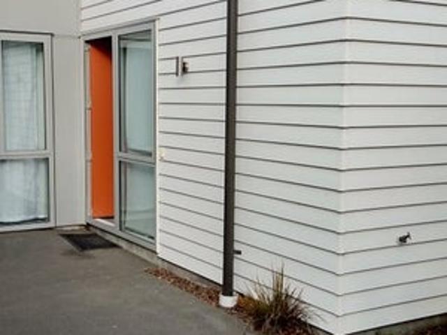 Apartment for rent in Heathcote, Canterbury
