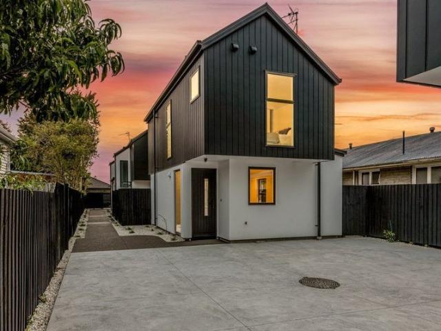 House for rent in Heathcote, Canterbury