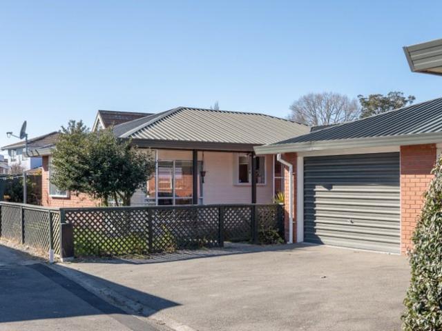 House for rent in Heathcote, Canterbury