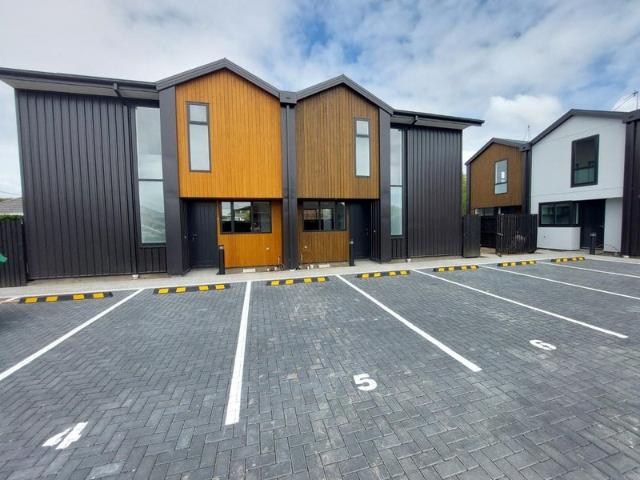 House for rent in Heathcote, Canterbury